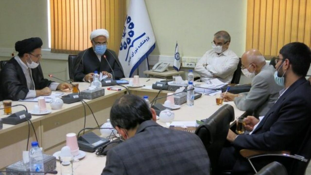 نشست هم‌اندیشی اعضای کمیسیون اصل 90 با کدخدایی