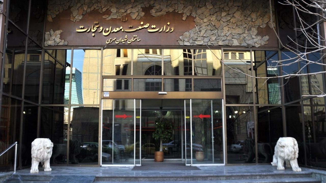 بلاتکلیفی تولیدکنندگان کشور با نبود مدیر در ورازت صمت