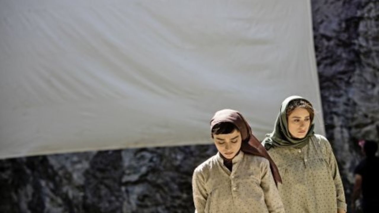 اکران فیلمی از شهرام مکری در سه کشور