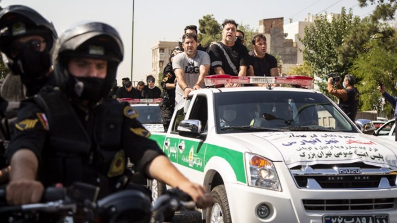 اوباش‌گردانی توسط نیروی انتظامی خلاف قوانین موضوعه کشور است