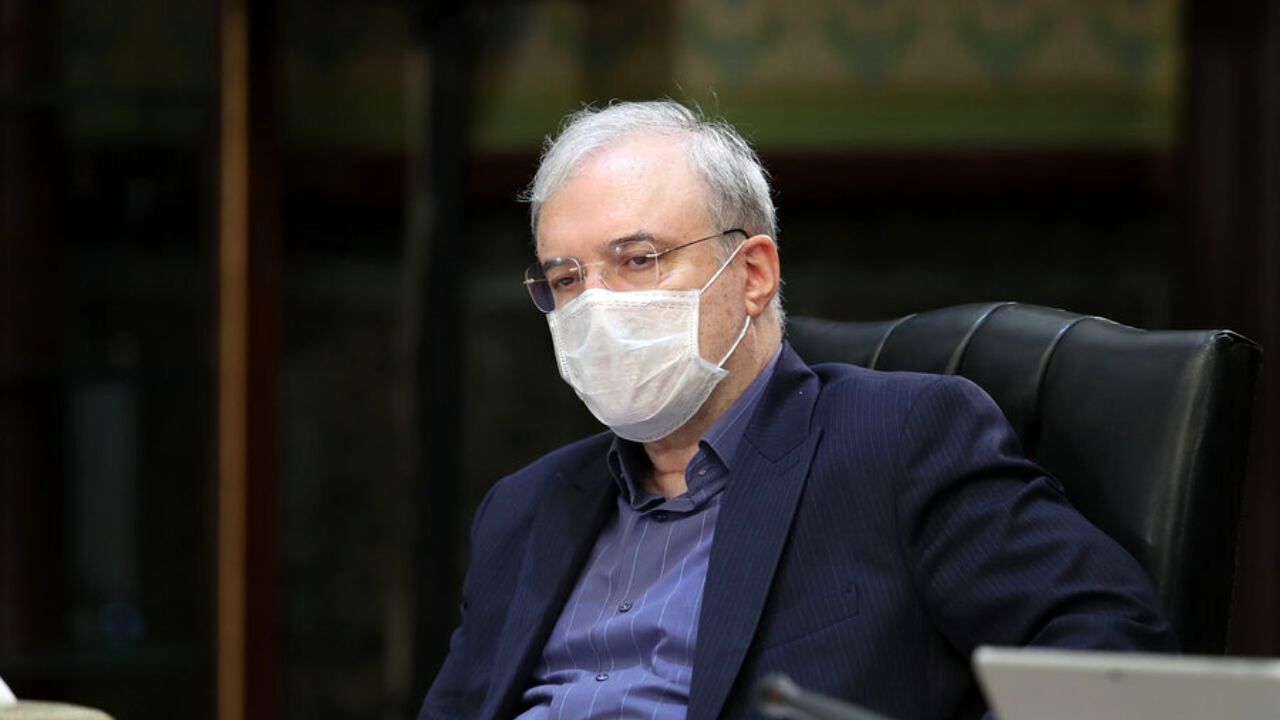 مصاحبه نکنید که تخت خالی نداریم، مردم نباید احساس هراس کنند