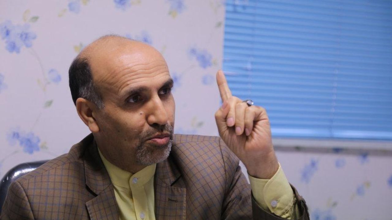 سیاست، اقتصاد ایران را گروگان گرفته است / عمده مشکل اقتصاد ایران این است که تعامل سیستم بانکی‌ ما با جهان در حد صفر است