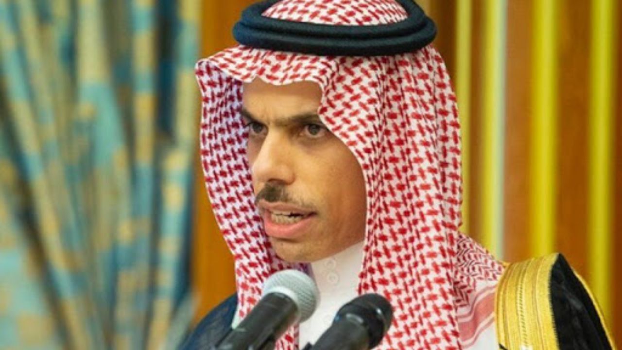 در معرض حمله صدها موشک و پهپاد قرار گرفتیم