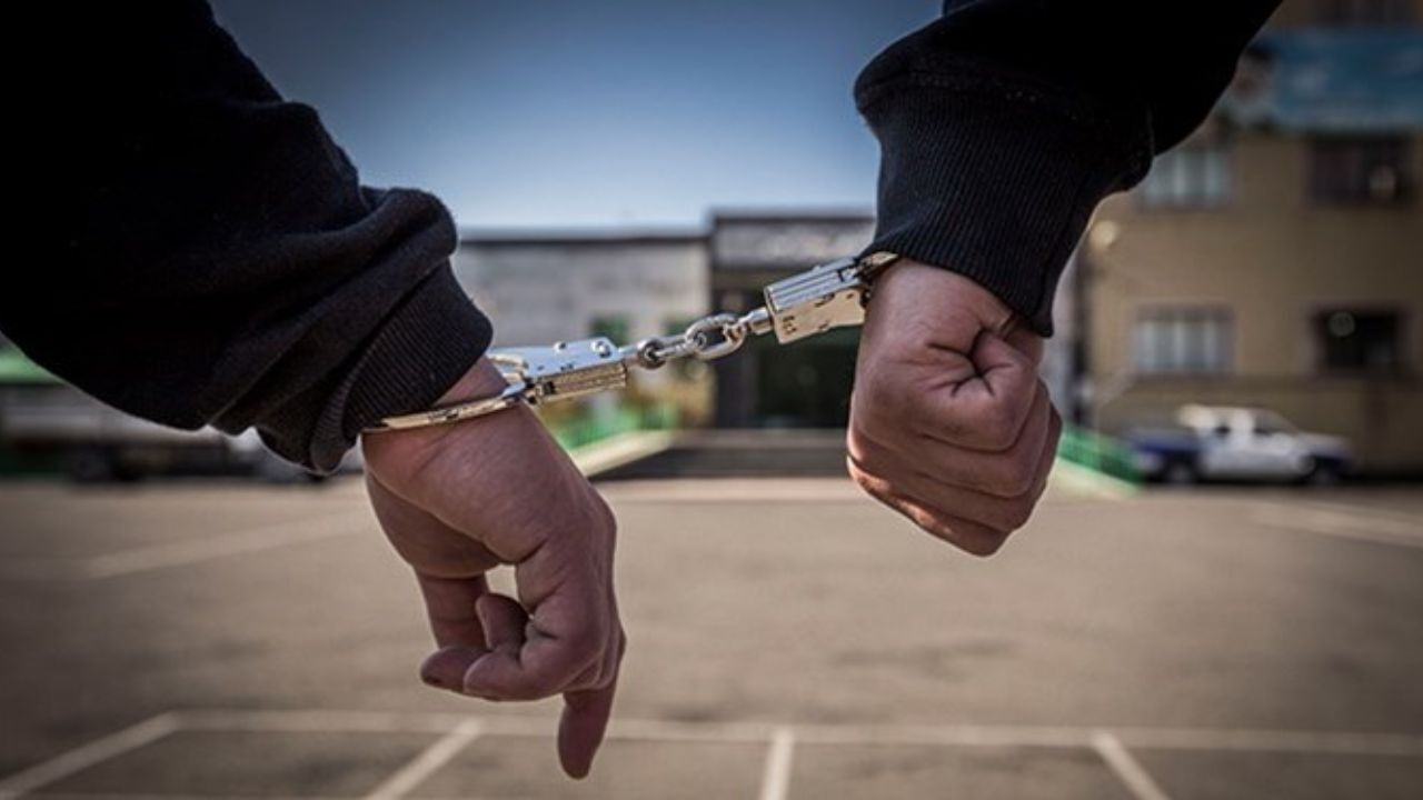 ضارب سرپرست آموزش و پرورش قرچک چه کسی بود؟