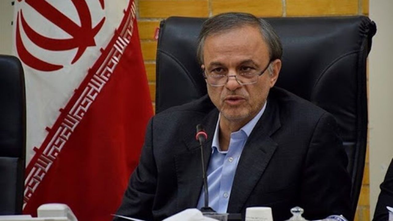متعادل شدن قیمت محصولات فولادی با عرضه در بورس کالا/ کالاهای اولویت دار و ضروری باید به قدر نیاز وارد کشور شوند
