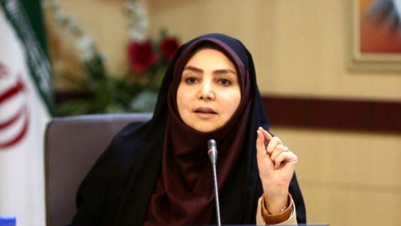 تاکید وزارت بهداشت بر پرهیز از برگزاری دورهمی در شب یلدا