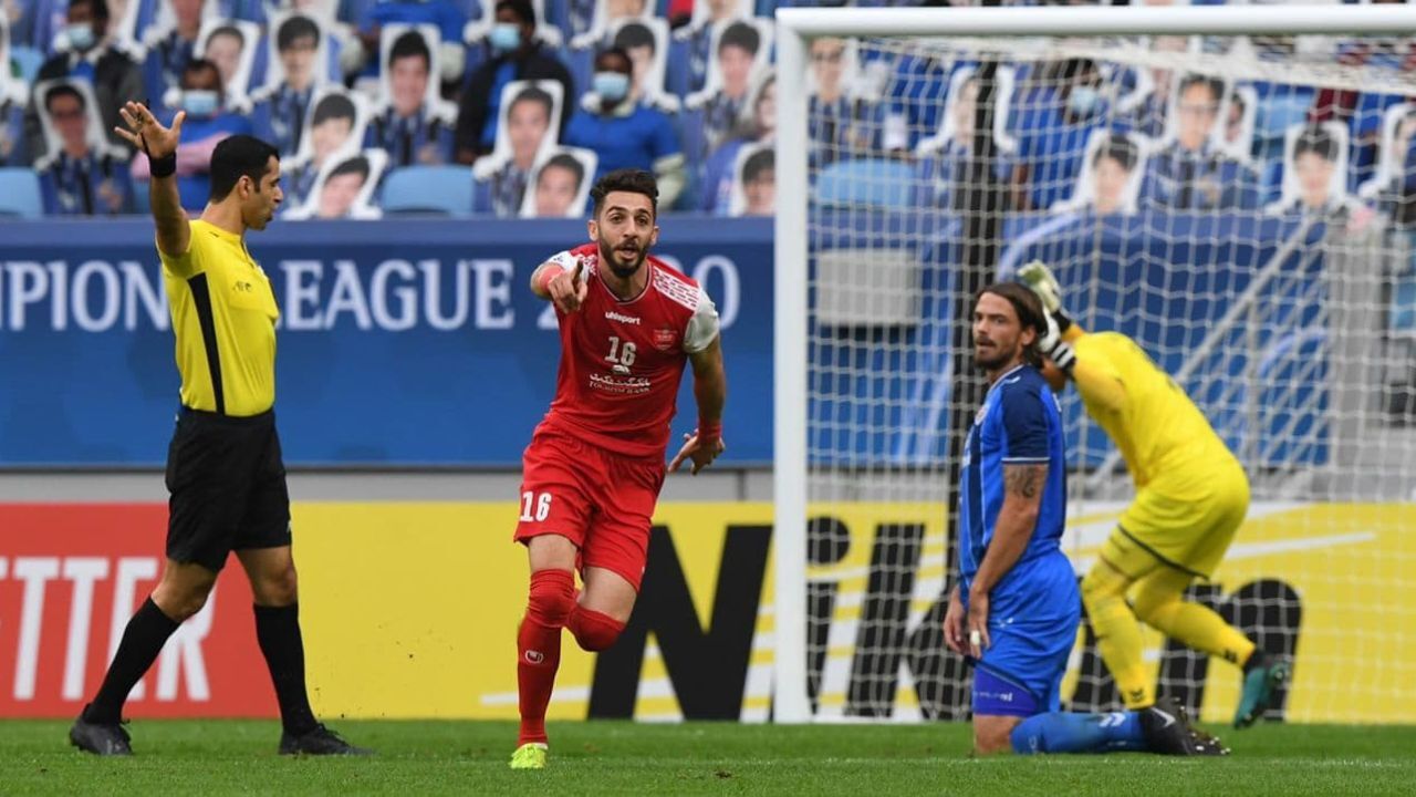 تمجید سایت FIFA از مهاجم جوان سرخ‌ها