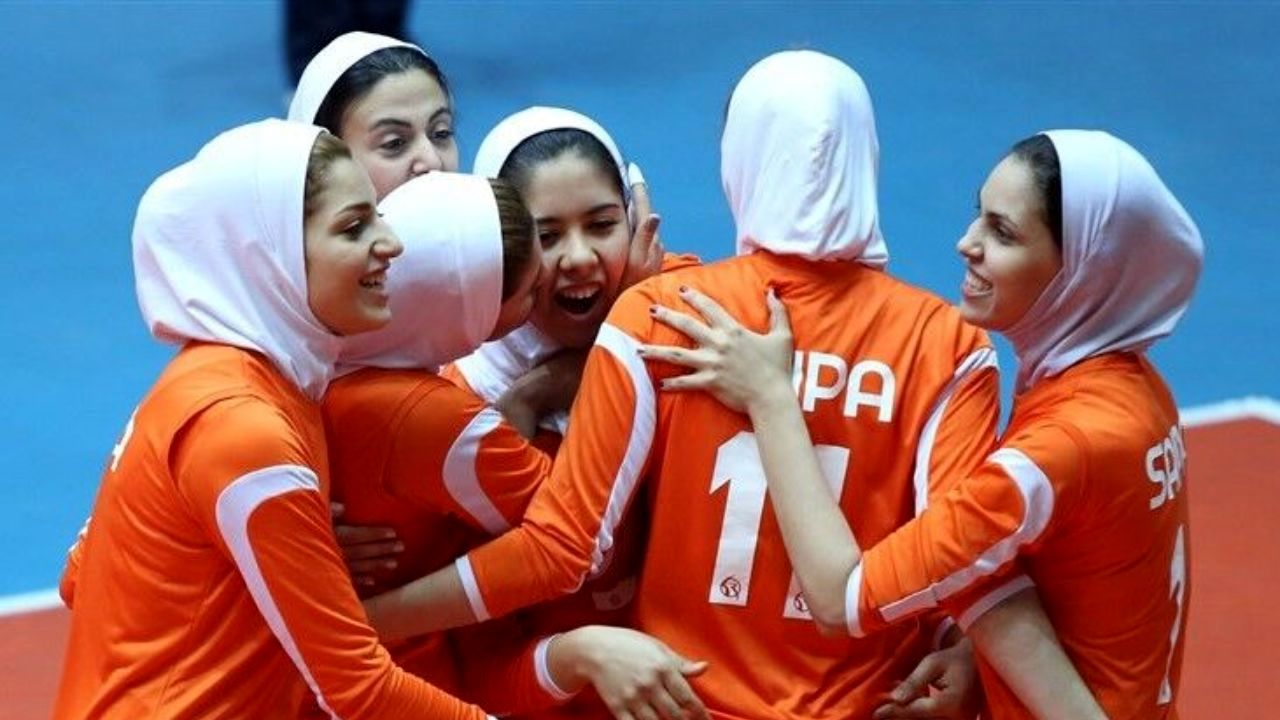 هفته دوم مرحله نهایی والیبال زنان به تعویق افتاد
