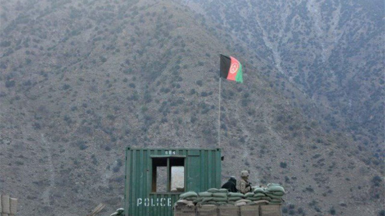 12 هزار کارمند در افغانستان بدون حضور در محل حقوق می‌گرفتند!