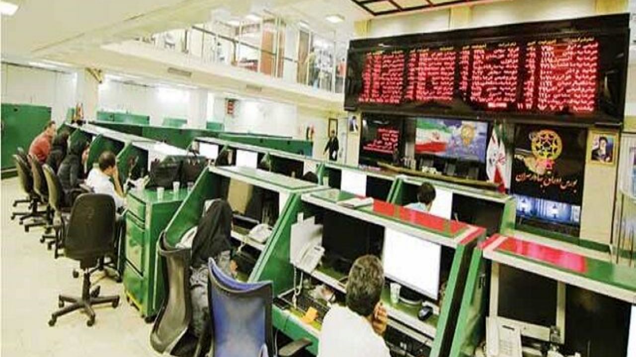 ثبت نام 483 هزار و 336 نفر معادل 42.5 درصد از سهامداران سهام عدالت در استان