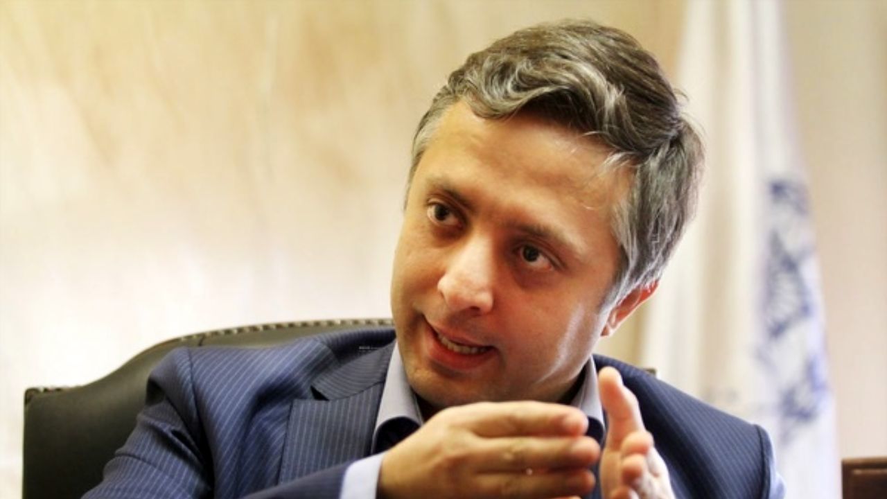 دادگاه متهم ردیف دوم و سوم پرونده سکه ثامن برگزار شد / متهم وجوه و اموال غیرمنقولی از این راه تصاحب کرده بود / نقش مؤثری در انتقال و از دسترس خارج کردن میلیاردها تومان پول متعلق به مالباختگان در کشور ترکیه داشته است