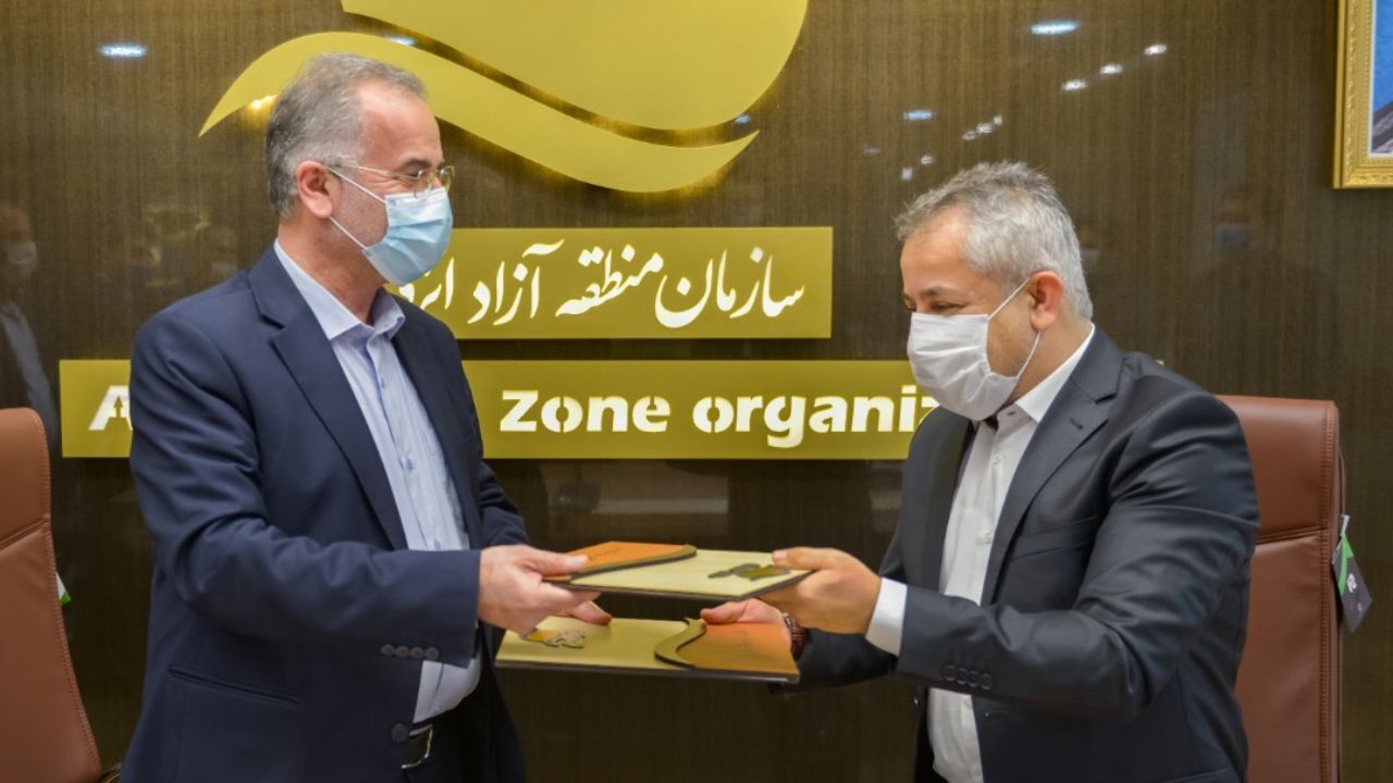 تفاهم نامه همکاری سازمان منطقه آزاد انزلی با جهاد دانشگاهی گیلان منعقد شد