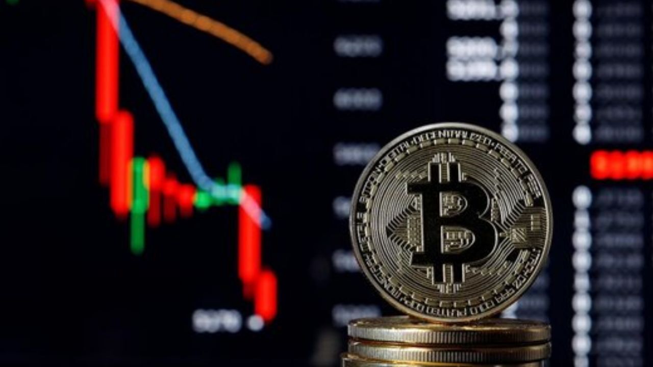 اپل به دنبال خرید بیت کوین