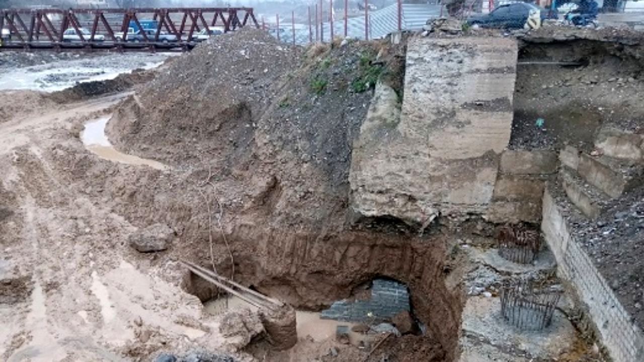 ریزش پل در حال ساخت در اسالم تالش یک مصدوم و یک کشته بر جای گذاشت