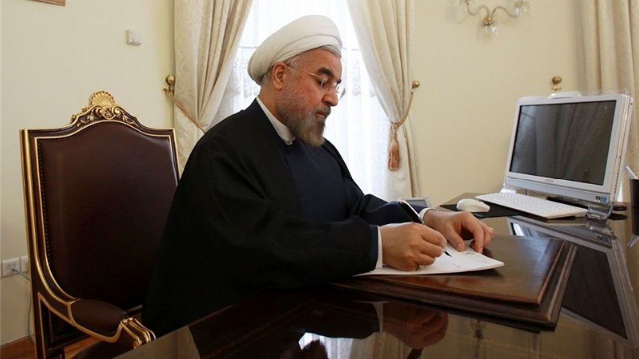 بازسازی همه مناطق زلزله‌زده تا پایان تیرماه سال آینده به اتمام برسد