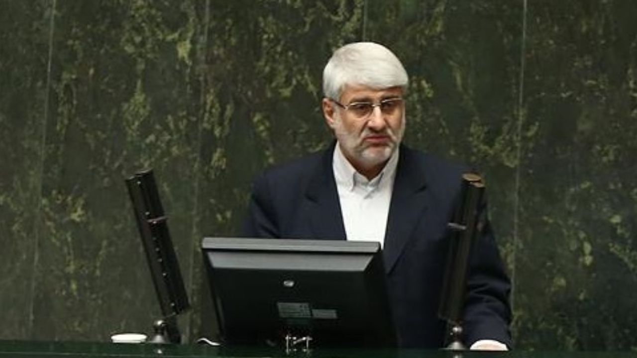 چرا باید بیگانگان به مقدرات‌مان مسلط شوند