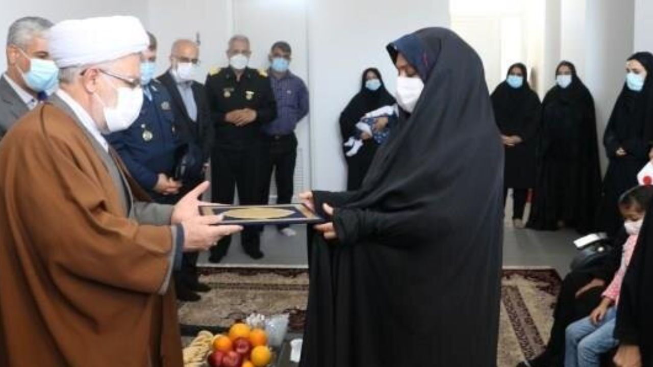 دیدار رئیس سازمان قضایی نیروهای مسلح با تعدادی از خانواده شهدای ناوچه کنارک