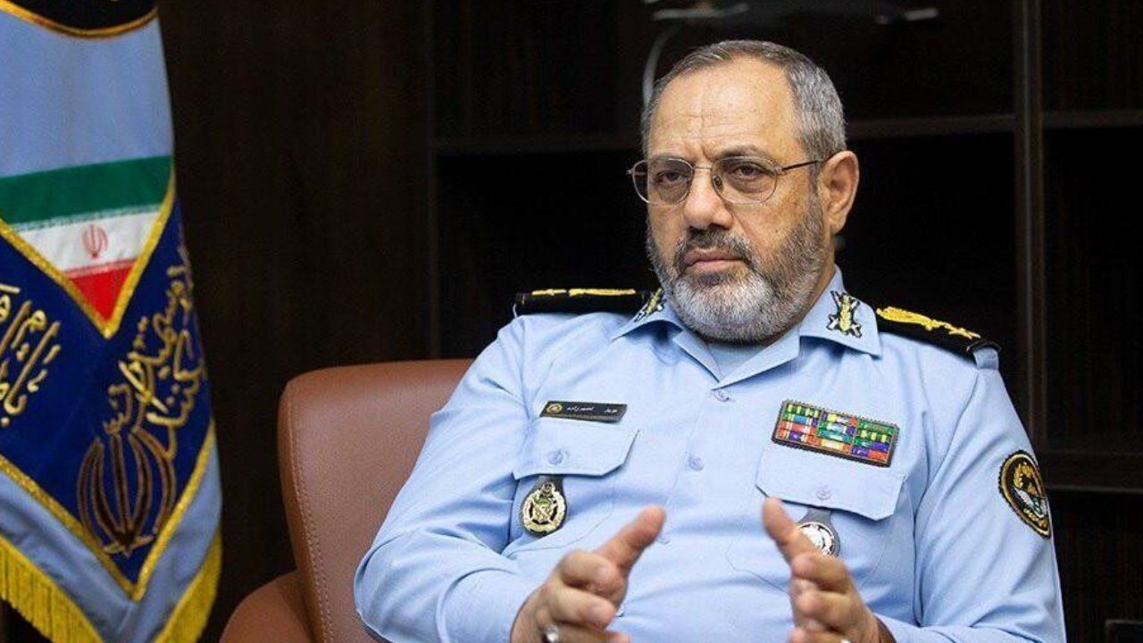 پهپاد کمان 22 توانایی حمل بمب و موشک را دارد
