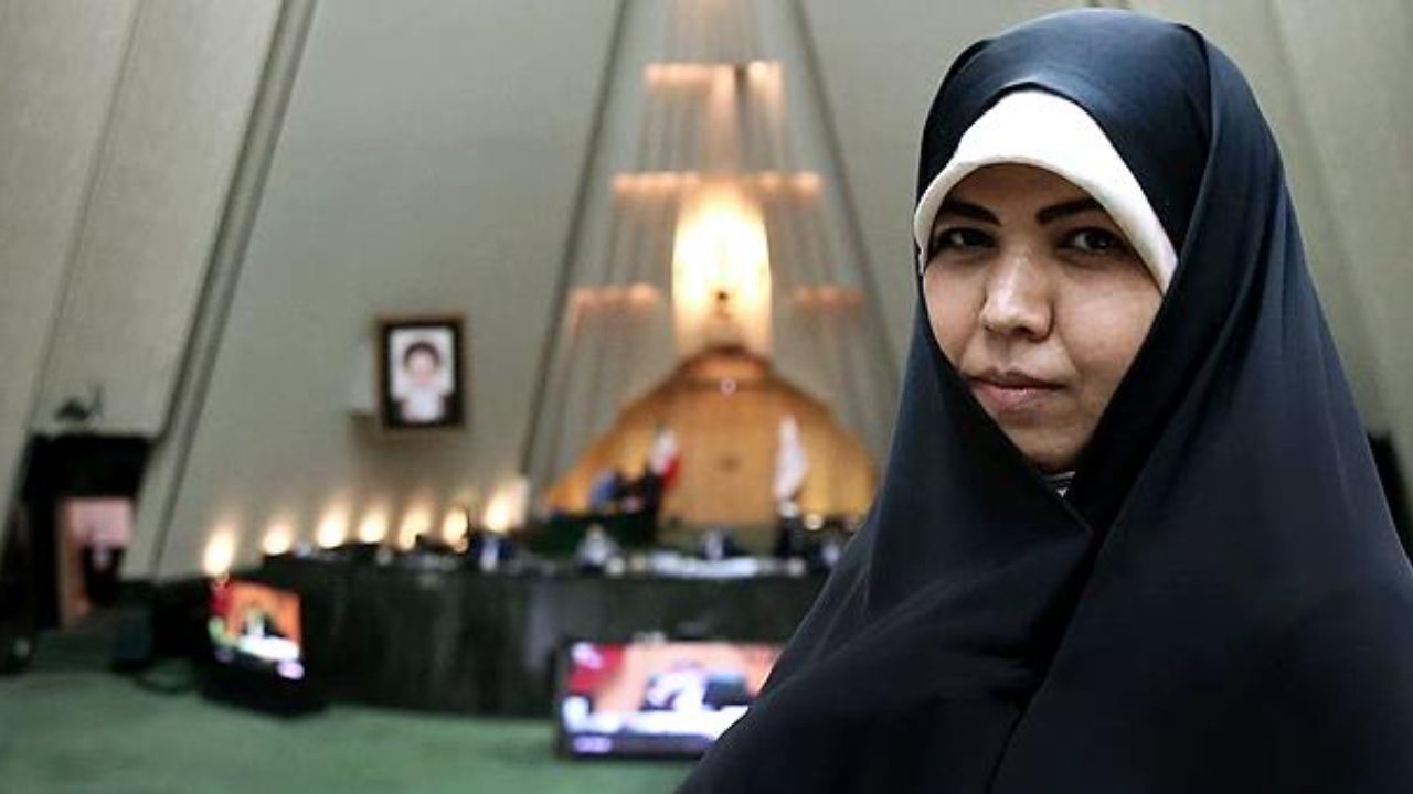 برای واردات واکسن خارجی از منابع معتبر و مطمئن، واکسن خریداری کنیم