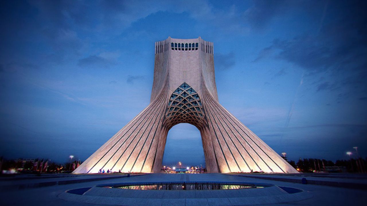 مدیریت برج آزادی برعهده شهرداری نیست