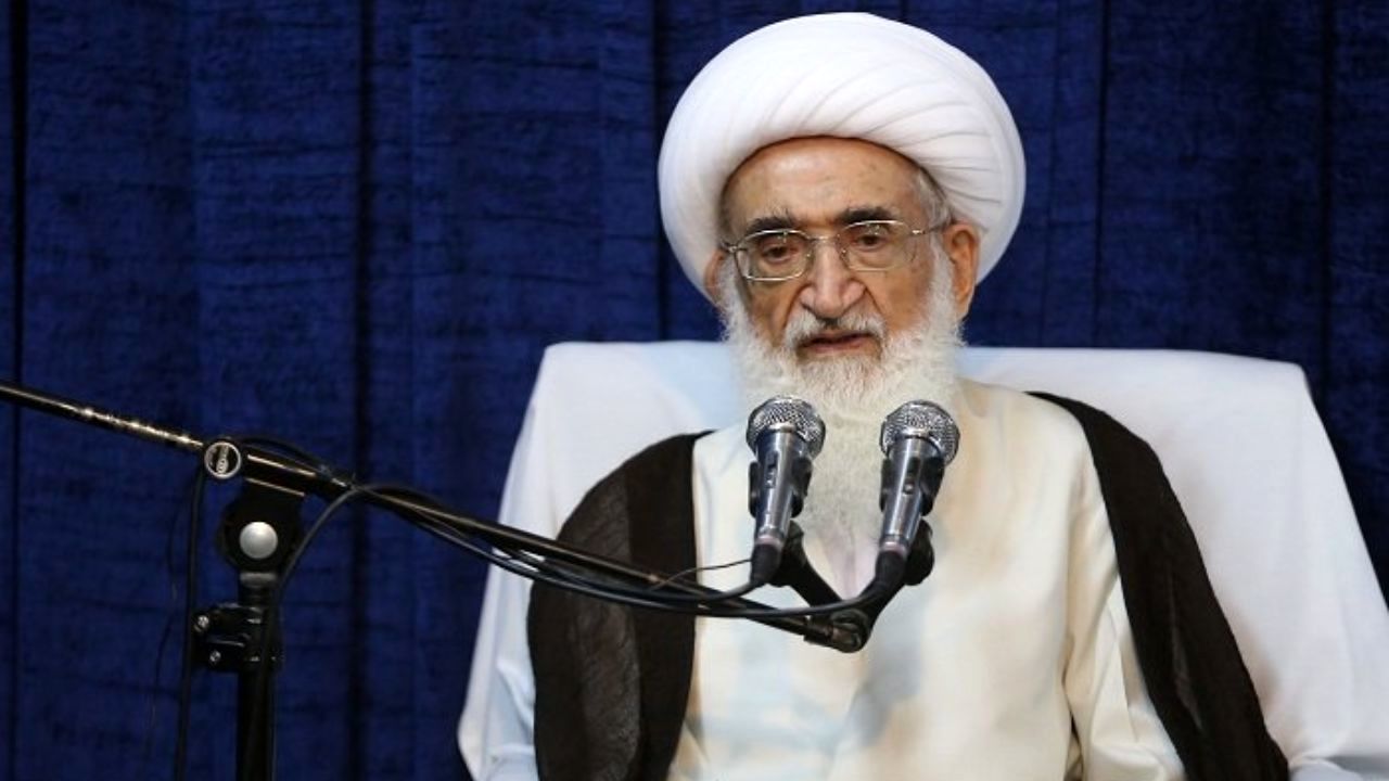 پیام آیت‌الله نوری‌همدانی از حریم و حقوق زنان / نوری‌همدانی: اسلام حریم و حقوق زنان را به دقت رعایت کرده است
