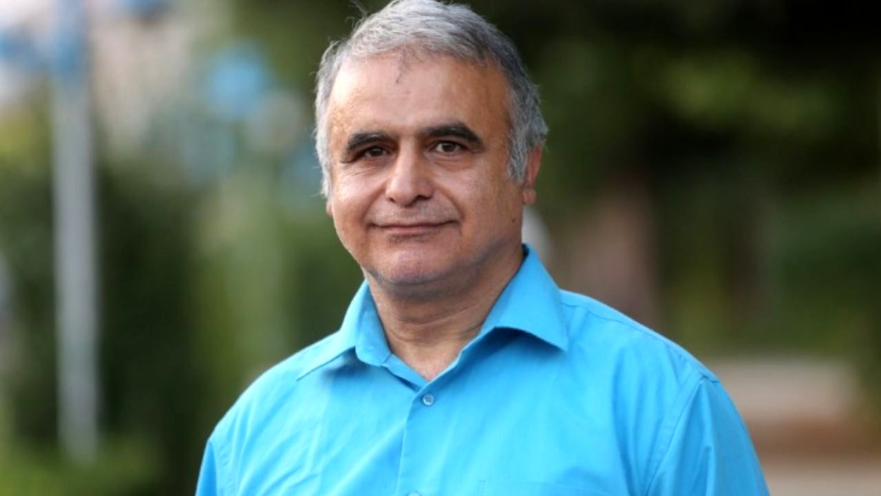 یکی از چالش‌های فعلی فاصله‌گیری بخشی از بدنه هنر تجسمی از نهاد دولتی است / محیط‌زیست زمانی معنا می‌دهد که معیشت معنا بدهد