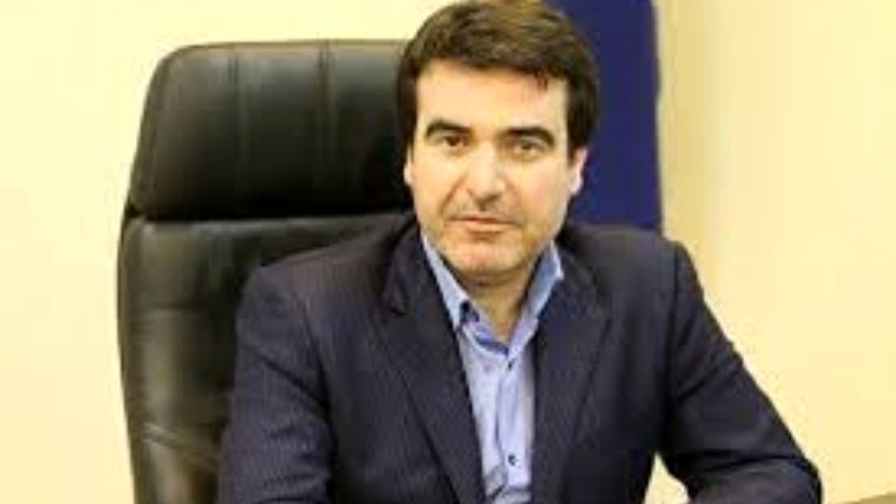 حقوق و مزایای پایان سال و عیدی کارکنان شهرداری و نیروهای حجمی اعم از پاکبانان، فضای سبز و نگهبانان پرداخت شد