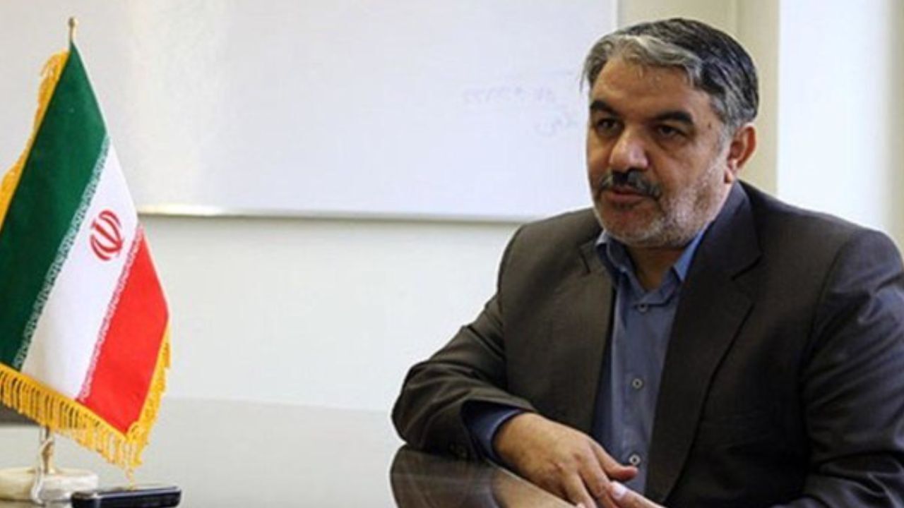 مخاطبان اصلاح‌طلبان از آنها نمی‌پذیرند که بین بد و بدتر انتخاب کنند / ظریف به میدان نمی‌آید / شعار اصلاح‌طلب و اصولگرا کارکرد ندارد، یک بازی است /  50 درصد در انتخابات شرکت خواهند کرد