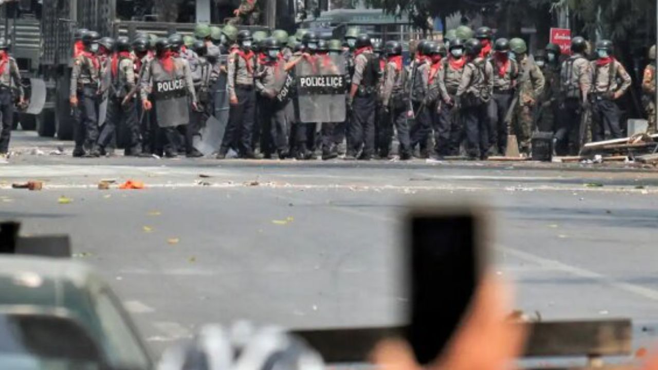 آمریکا خواستار خروج اتباع و دیپلمات‌ها از میانمار شد