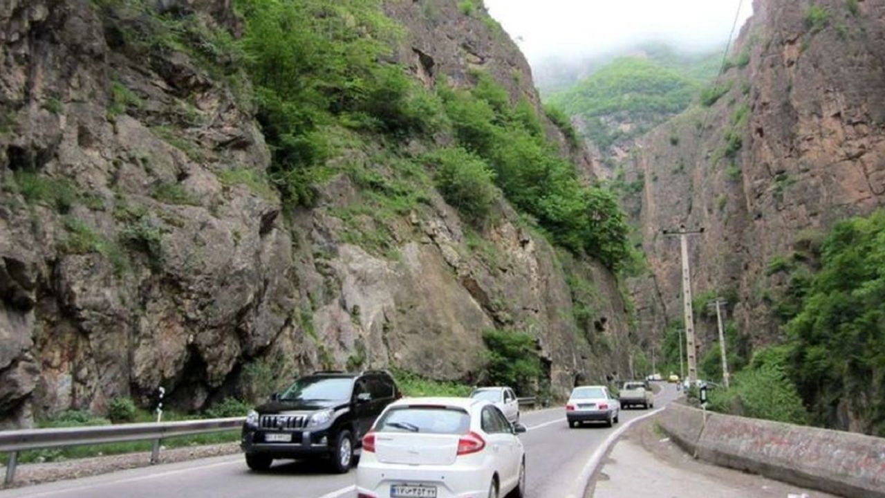جاده چالوس باز است