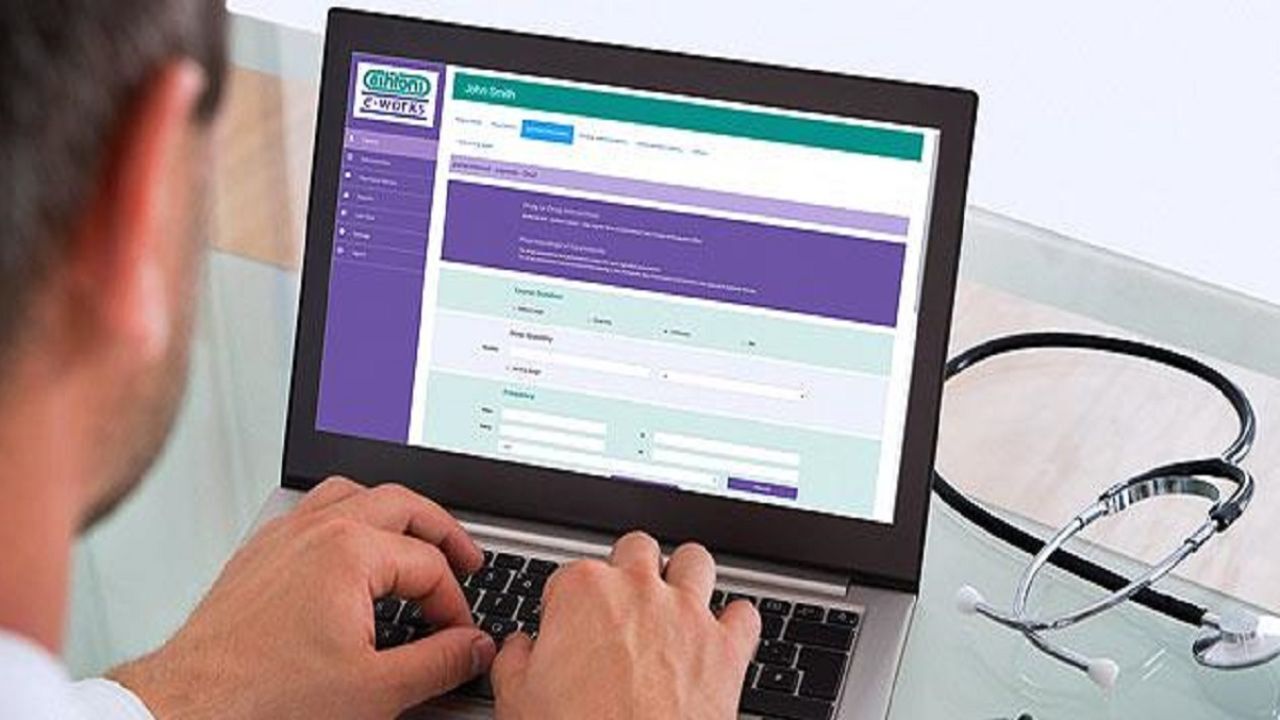بررسی نسخه الکترونیک در جلسه کمیسیون بهداشت