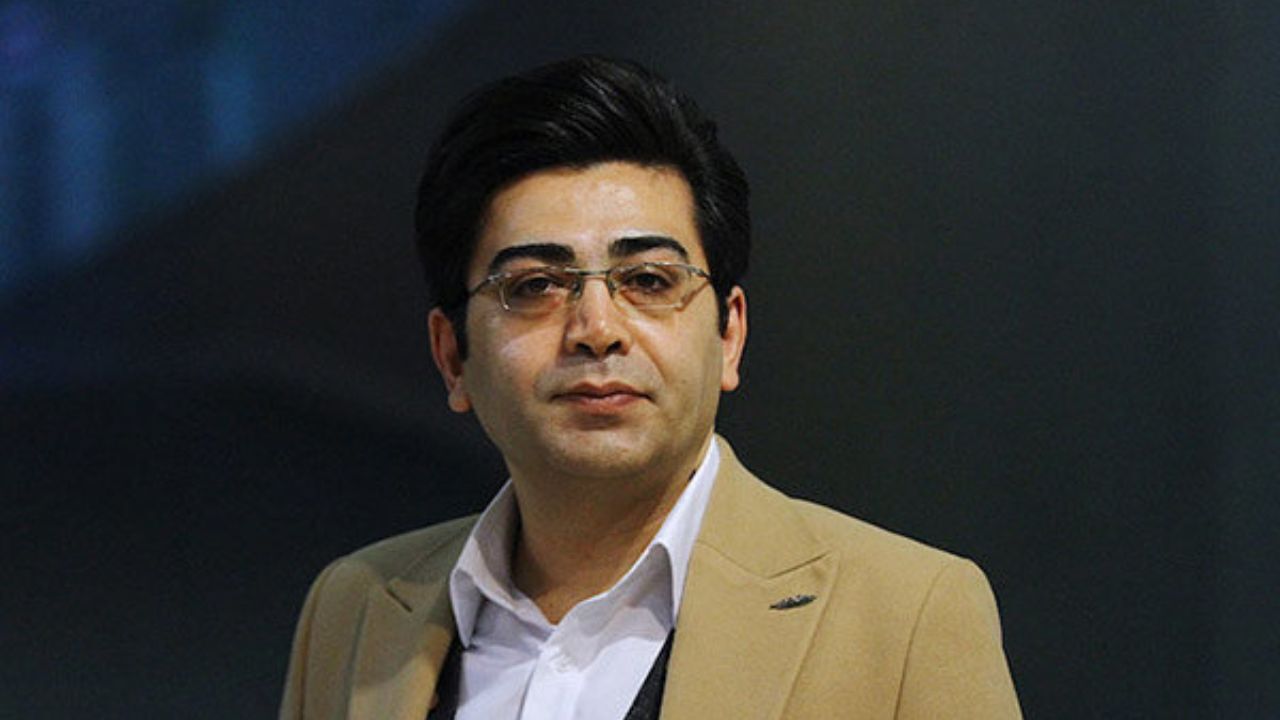 فرزاد حسنی: هیچ کجا نرفته‌ام