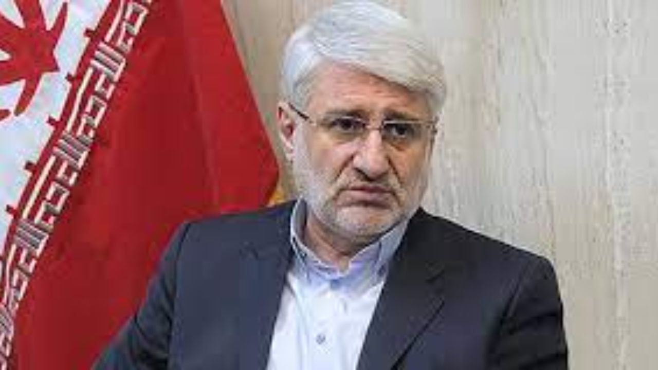 مجلس یازدهم از عملکرد مجمع تشخیص مصلحت شاکی شد/ سخنگوی هیئت رئیسه مجلس: مرجع رسیدگی به اختلاف بین مجلس و مجمع مشخص نیست