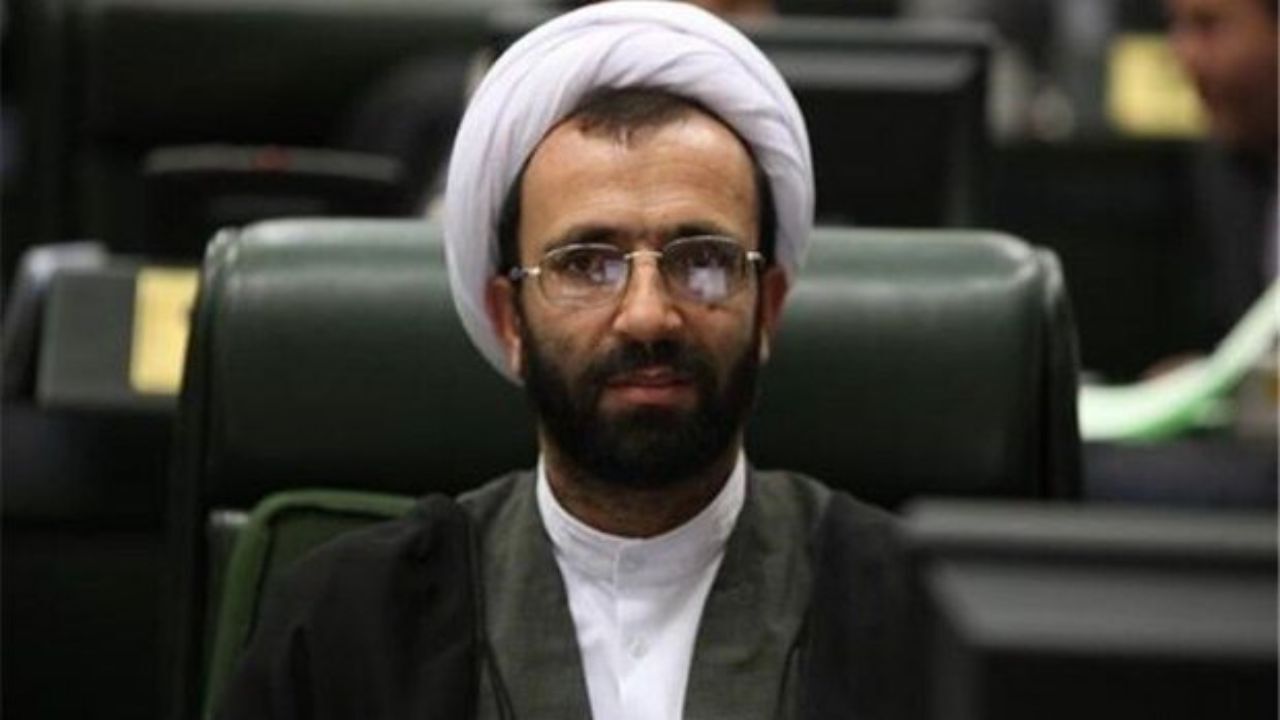 اصرار مجلس بر اصلاح قانون انتخابات ریاست‌جمهوری ادامه دارد / سلیمی: اعلام کنند نظر دقیق هیات نظارت مجمع درباره طرح اصلاح قانون انتخابات چیست