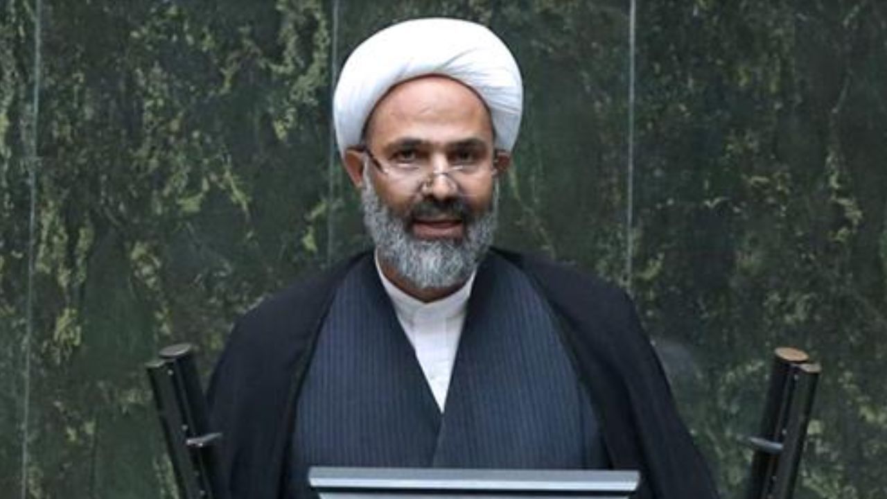 حمله عضو جبهه پایداری به دولت / پژمانفر: مشکلات معیشتی مردم حاصل سیاست‌های غلط دولت است