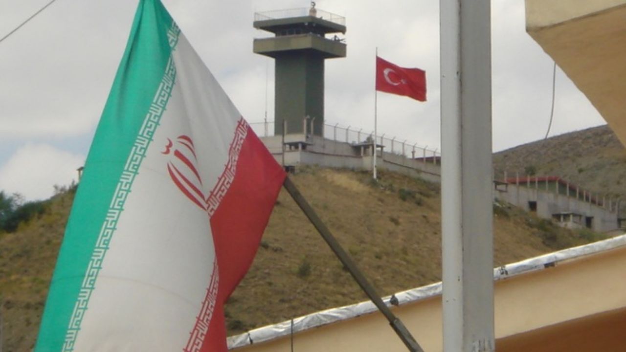 مرگ وخون پشت مرزهای چالدران/ یک گزارش تکان‌دهنده از جنایت پلیس مرزی ترکیه علیه دوشهروند ایران/ اعمال خشونت سیستماتیک علیه شهروندان ایرانی در مرز ترکیه توسط وکیل ترک پرونده تایید شد