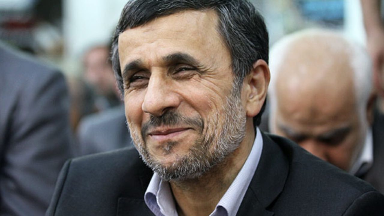 احمدی‌نژاد قدردان سپاه نیست/ واکنش رسانه اصولگرا به سخنان رئیس دولت دهم