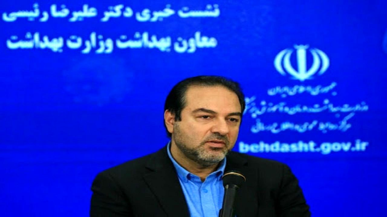 48 هزار بیمار کرونا مثبت در جامعه تردد کرده‌اند/ بعضی‌ها پشت میز نشسته‌اند و طرح‌های مختلف می‌دهند