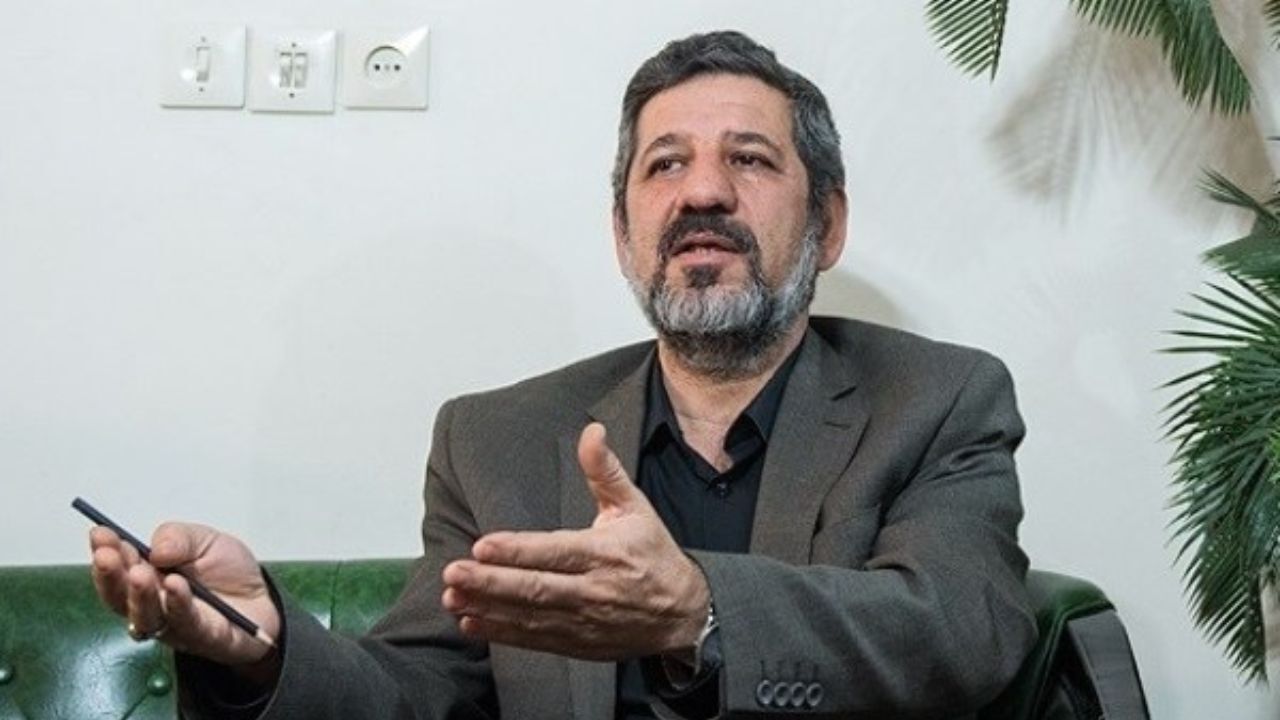 چرا اسناد سری نظام توسط نیروهای نفوذی منتشر شده است؟/ این فایل به نفع ظریف در مسائل انتخاباتی شده است/ ظریف مرد میدان ریاست جمهوری نیست
