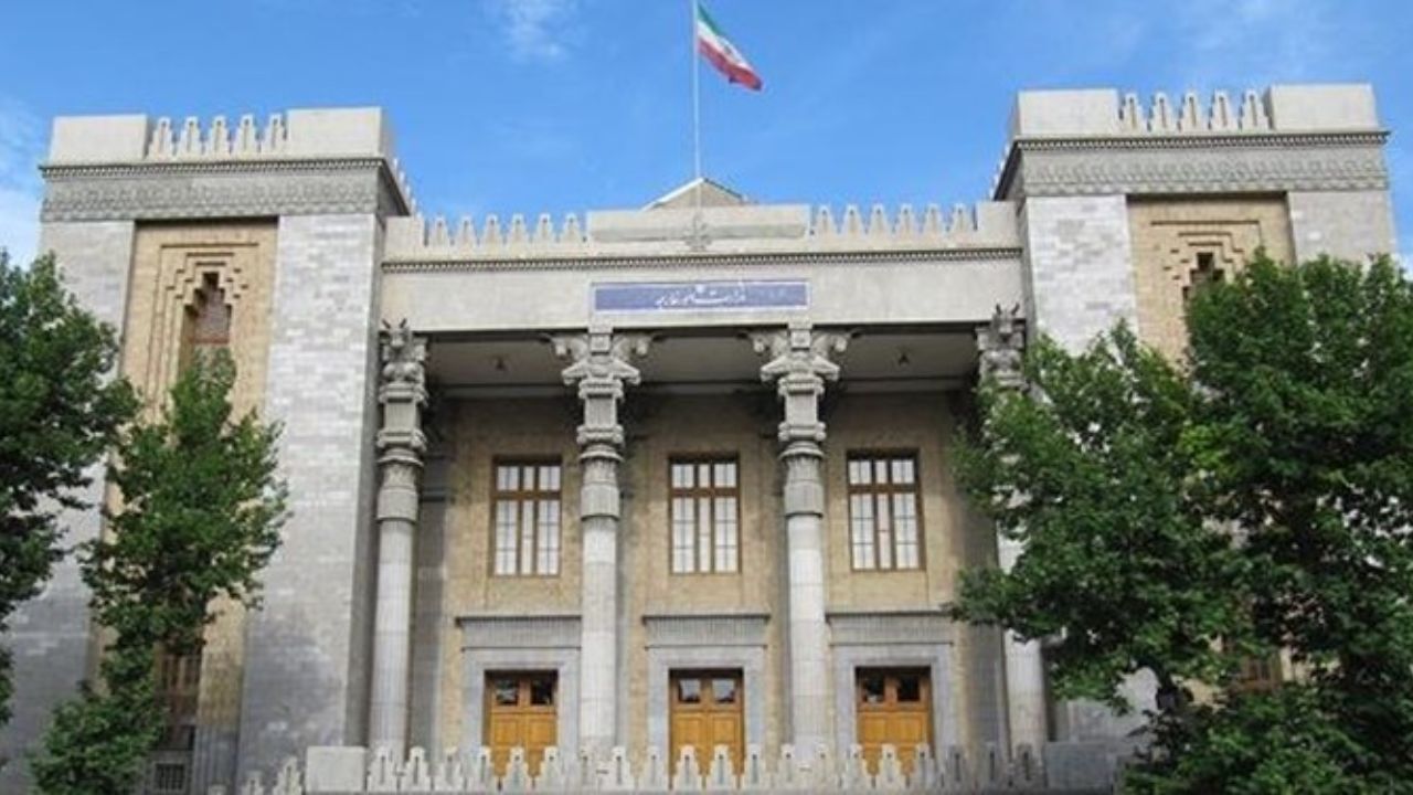 واکنش رسانه نزدیک به شمخانی درباره مجری بودن وزارت امور خارجه / این شبهه که برجام،محصول نهادهای بالادستی نظام است وارد نیست