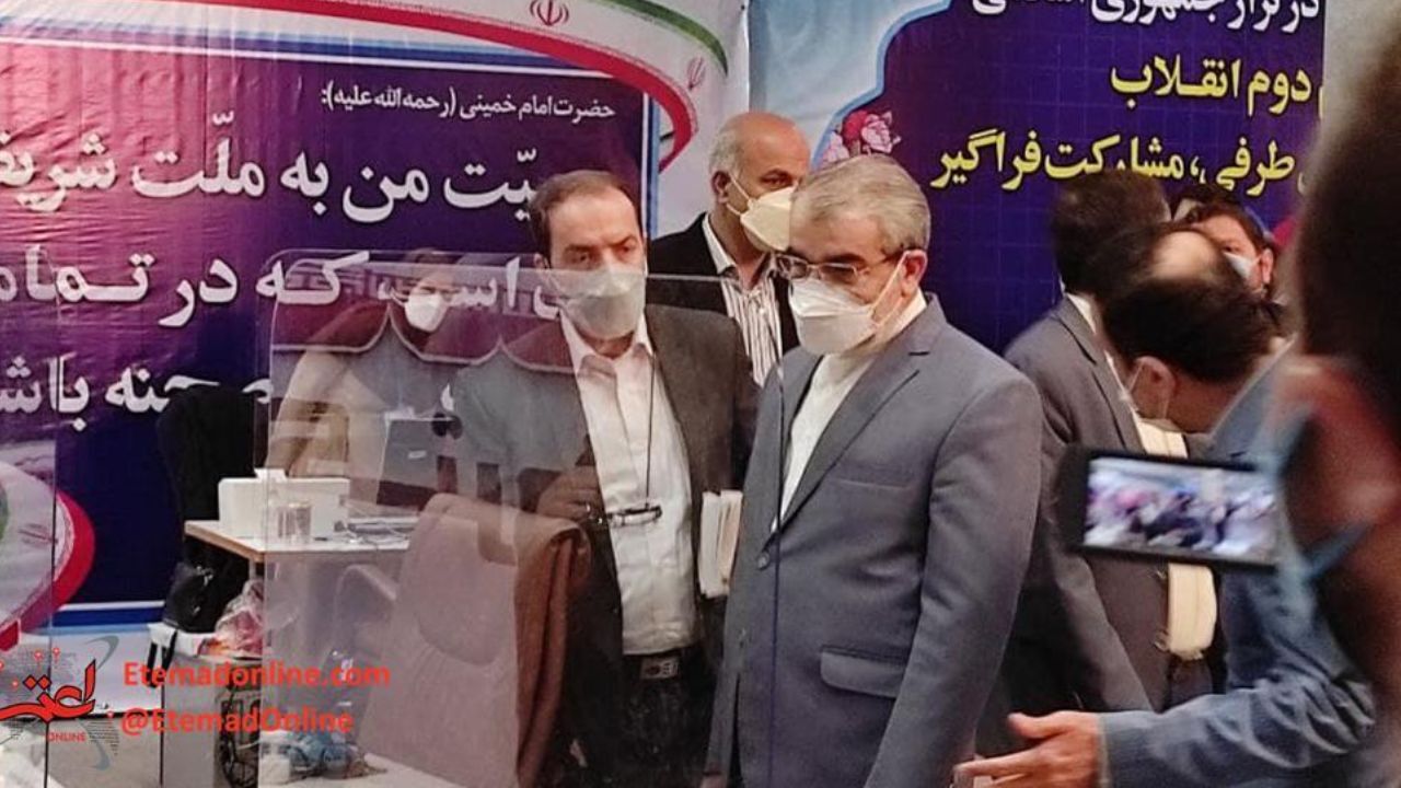 اعلام تعداد صندلی‌های مناظره و کاندیداهای نهایی به صداوسیما بیشتر به یک شوخی شبیه است