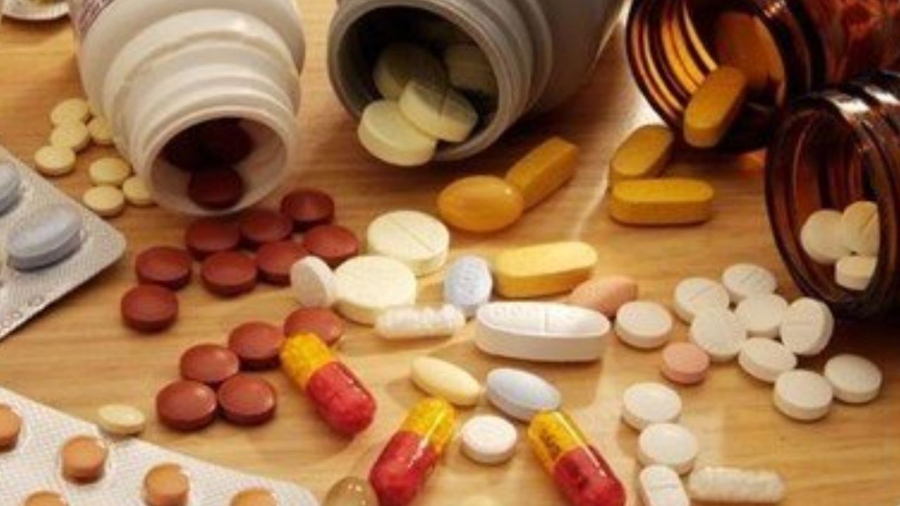 بخش دولتی عملا دستش در جیب ما است/ تکنولوژی تهیه و ساخت تجهیزات حمل واکسن وجود دارد