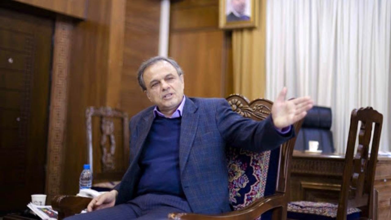 وزیر صمت کارت زرد گرفت / نمایندگان از پاسخ رزم‌حسینی درباره وارادات کالا قانع نشدند