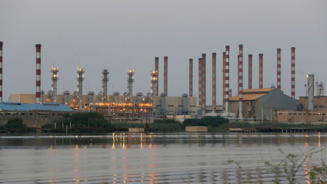 پیش بینی افزایش تقاضا و قیمت نفت در بازار جهانی