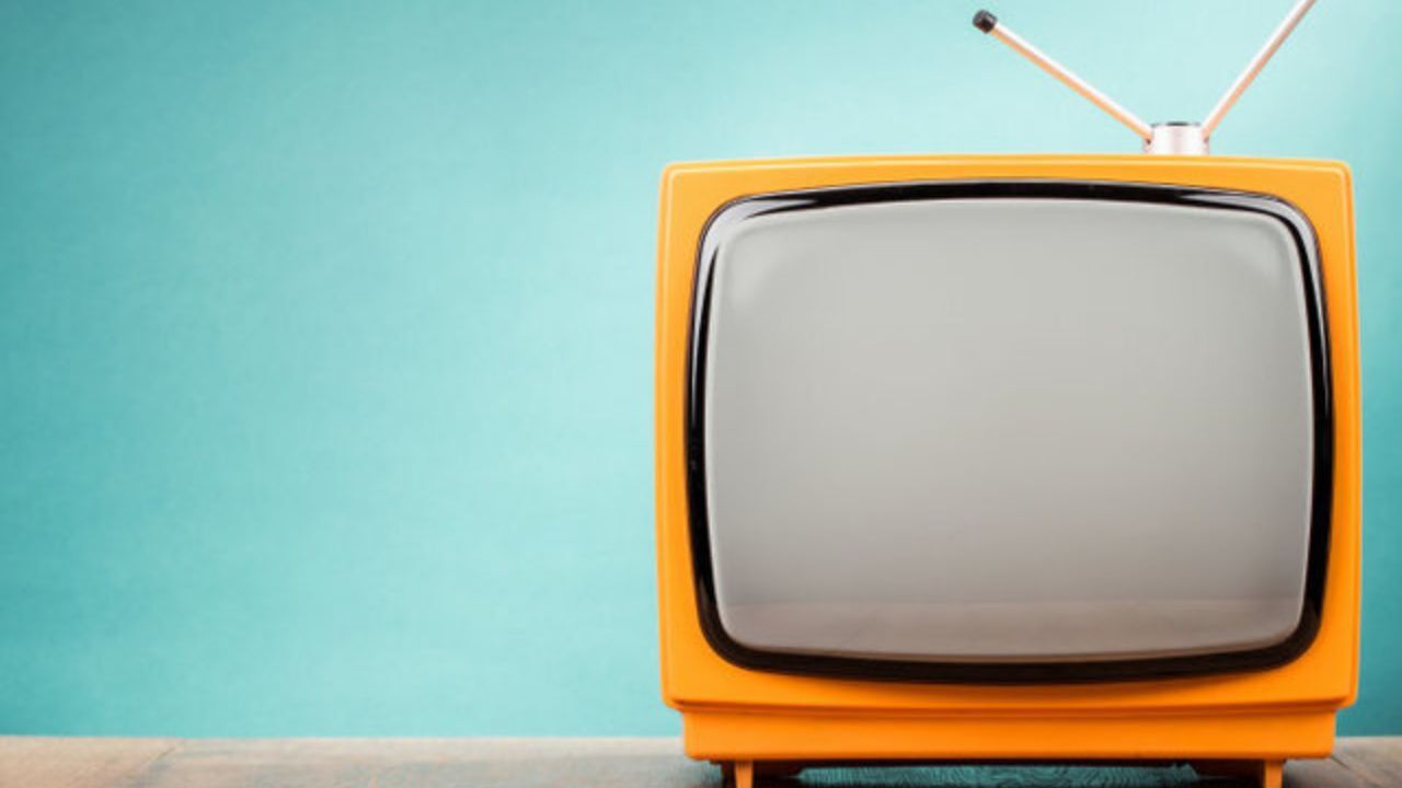 مروری بر برنامه‌های آخر هفته تلویزیون