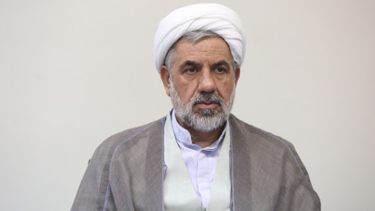 آیا دانش آموز براساس خواستگاه انقلاب عظیم اسلامی تربیت می‌شوند؟/ آیا دانش آموزان مکتب شهید سلیمانی را درک می‌کنند؟/ اعداد و ارقام صندوق ذخیره فرهنگیان به هم نمی‌خورد/ جذب معلم‌ها را رصد می‌کنیم