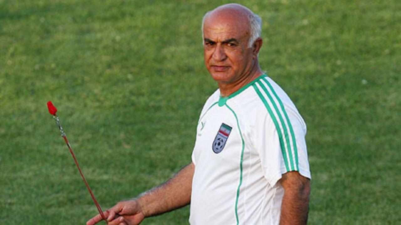 کدام پاداش؟ می‌توانید از ملوانی‌ها سوال کنید!/ یک مقدار نگران بازی با بحرین هستم/ شانس پرسپولیس بیشتر از سپاهان است