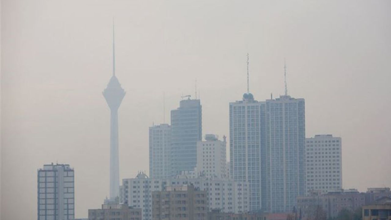 امروز، کیفیت هوا در مناطق پرتردد در محدوده‌ ناسالم برای گروه‌های حساس