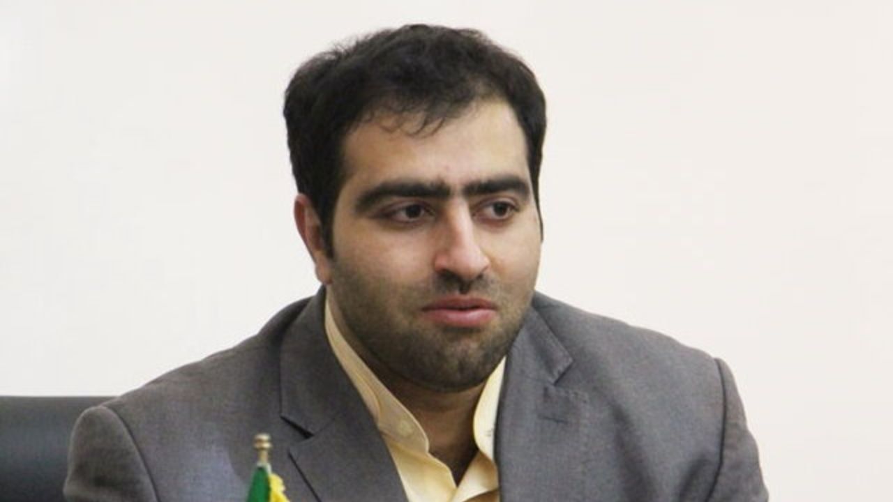 حرفهایم شوخی بود/ چه کسی گفته من واکسن زدم!