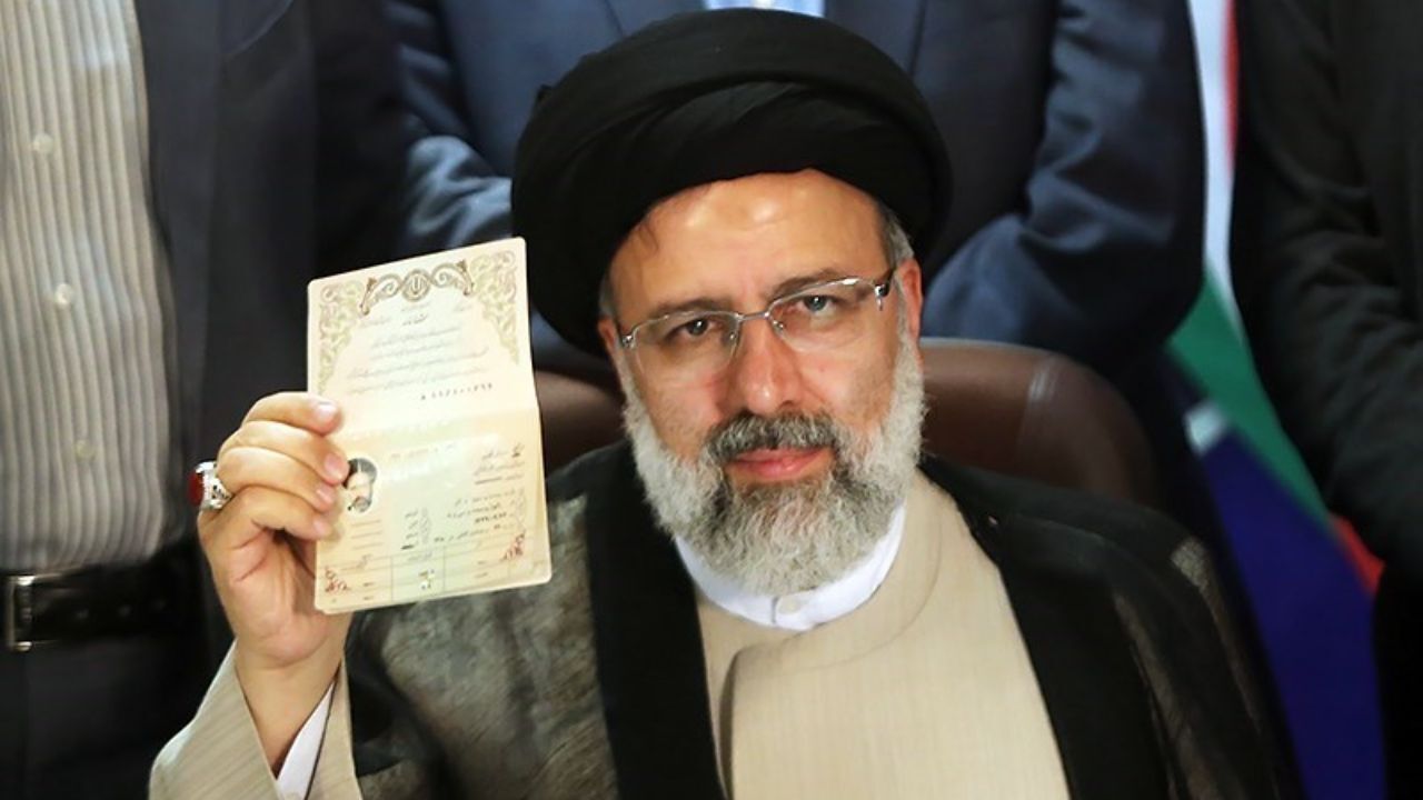 انتخابات 1400| ادعای یک اصولگرا: در میان نامزدها هیچکس نمی‌تواند رقیب رئیسی باشد / رئیسی می‌تواند بهترین‌ها را برای ملت ما فراهم کند